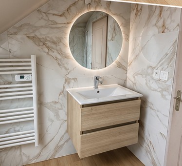 Une salle de bain sous pente – Lieurey (27)