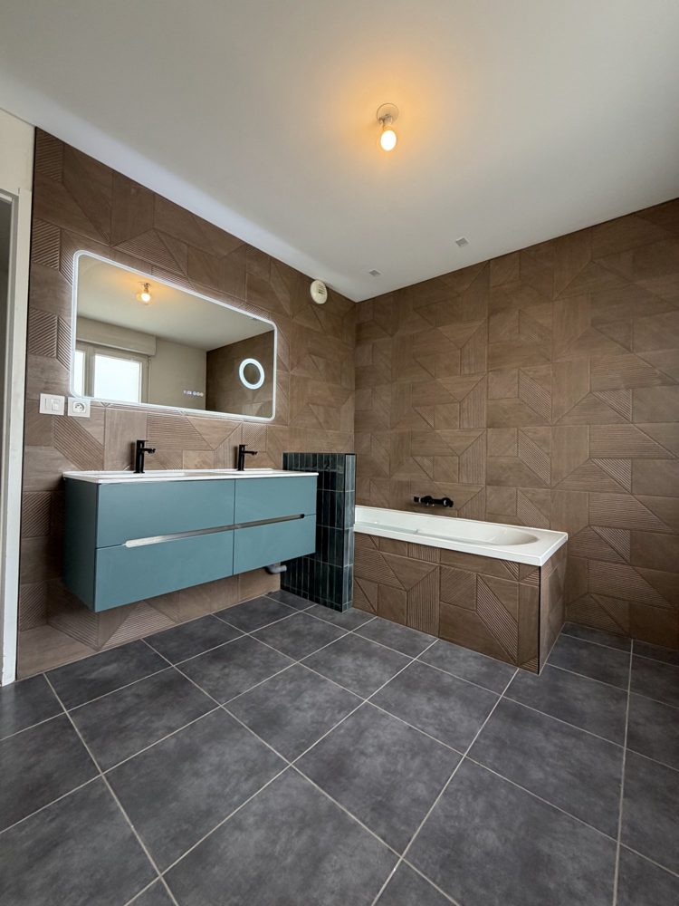 Salle de bain complète